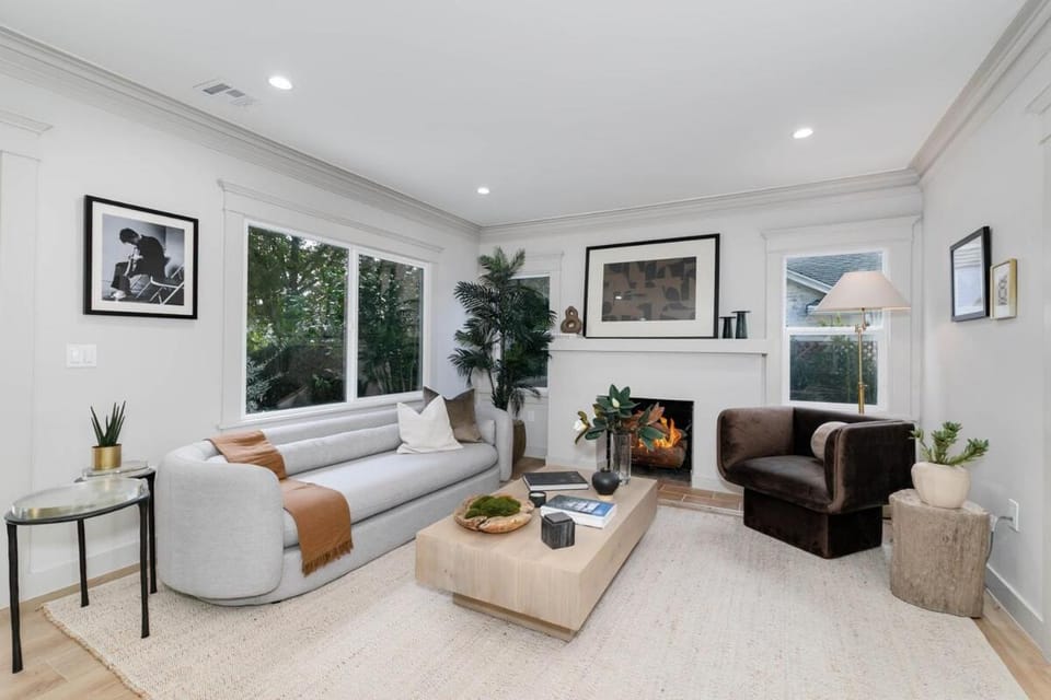 Chic WeHo Retreat near Sunset Blvd House in West Hollywood