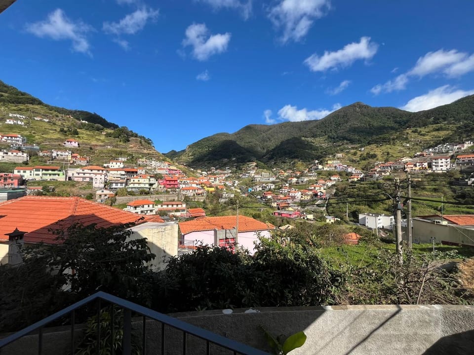 Cozy Noia Apartment in Madeira District