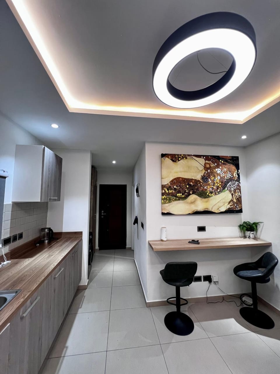 Accra Luxury Studio Apartments close to Airport Apartment in Accra