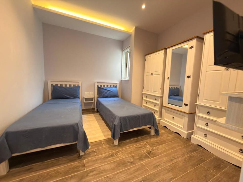 Panoramic View Penthouse With Dual Terraces Apartment in Malta