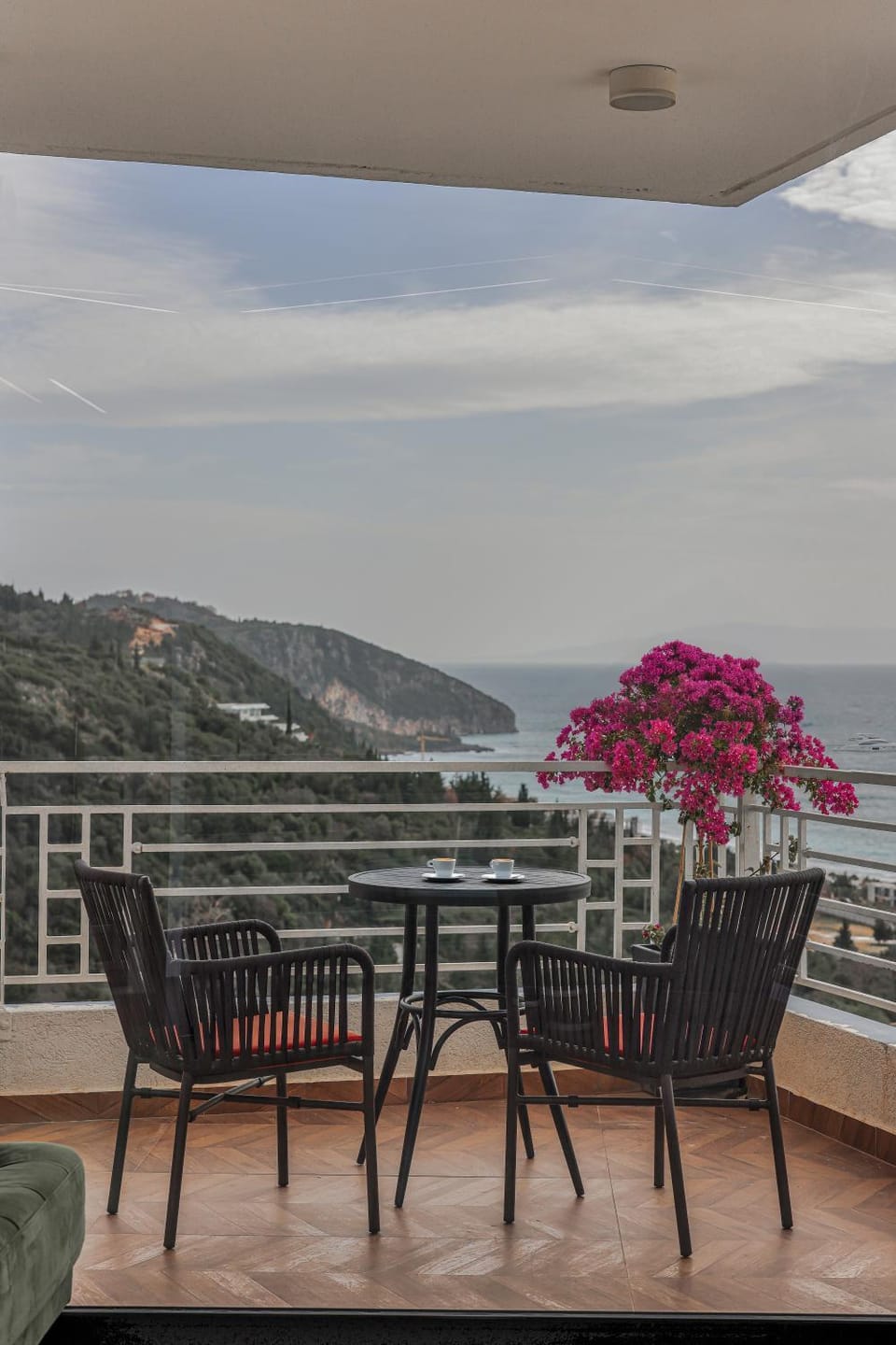 Balcony/Terrace, Seating area, Mountain view, Sea view