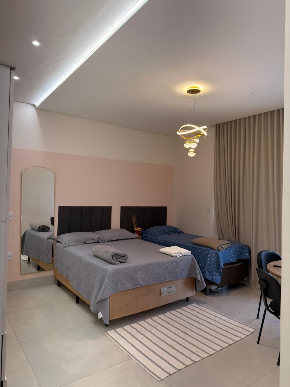 Suíte centro, ambiente familiar Vacation rental in Palmas