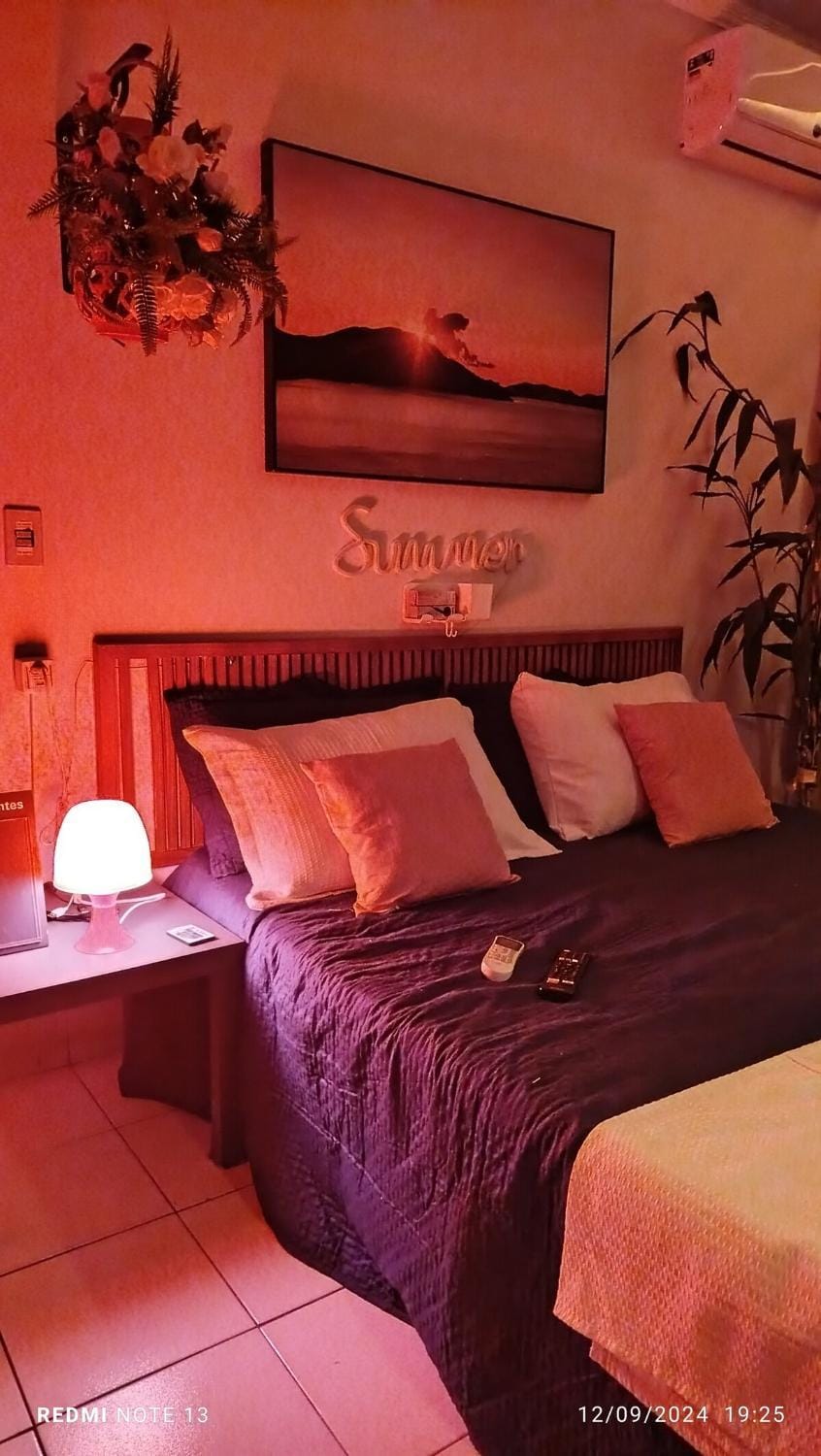 Apartamento Acolhedor com ar e Toque de Decoração Apartment in State of Goiás