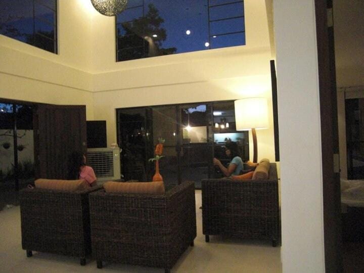 Villa Sta Maria Private Hot Spring Resort Pansol Villa in Calamba