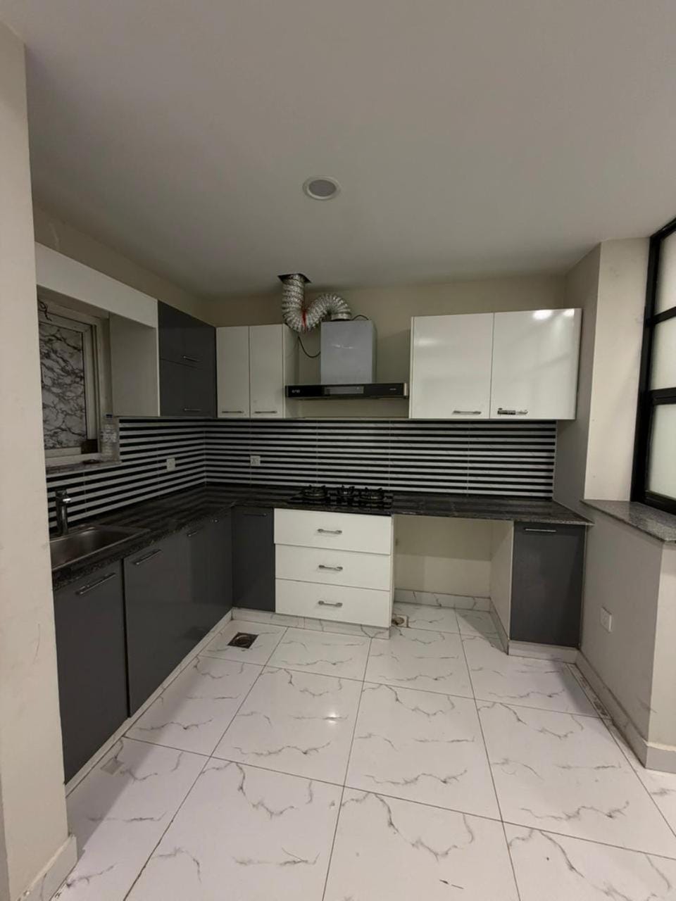 Kitchen or kitchenette, kitchen