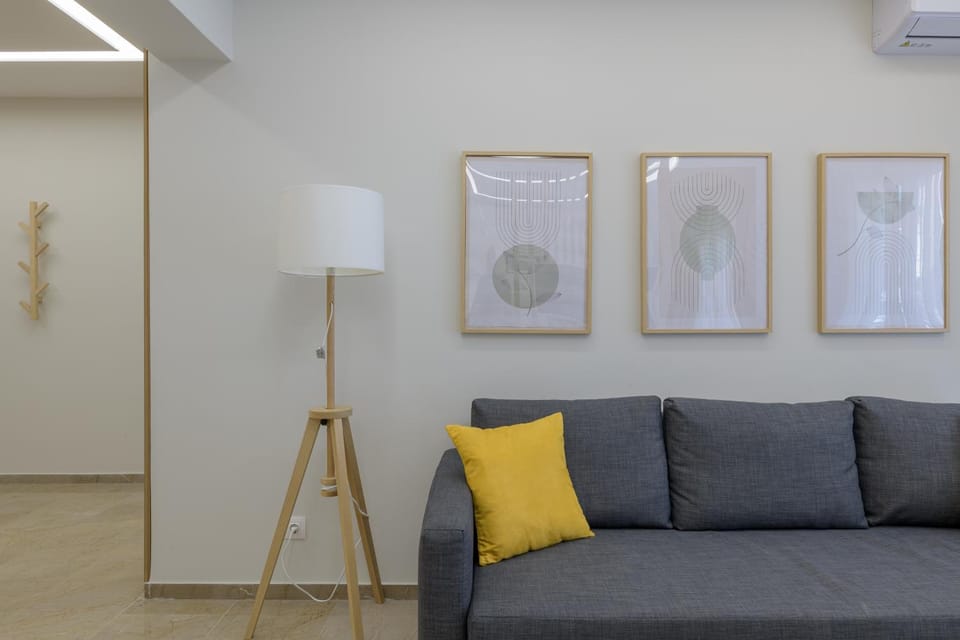 Living room, Decorative detail, Seating area
