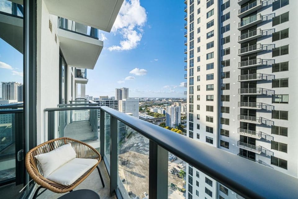 Crosby Miami WTC 1BR 1BA Central Stay #1405 Apartment in Miami