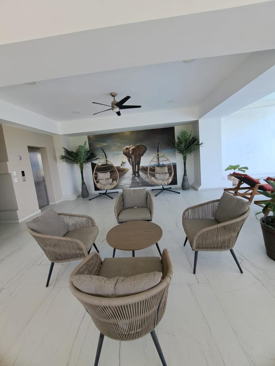 Beautiful Oceanfront Condo Apartment in La Cruz de Huanacaxtle