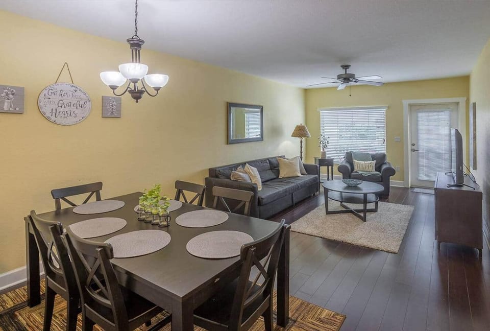 Waterfront Condo at Harbourside at Marker 33 Apartment in Indian Rocks Beach