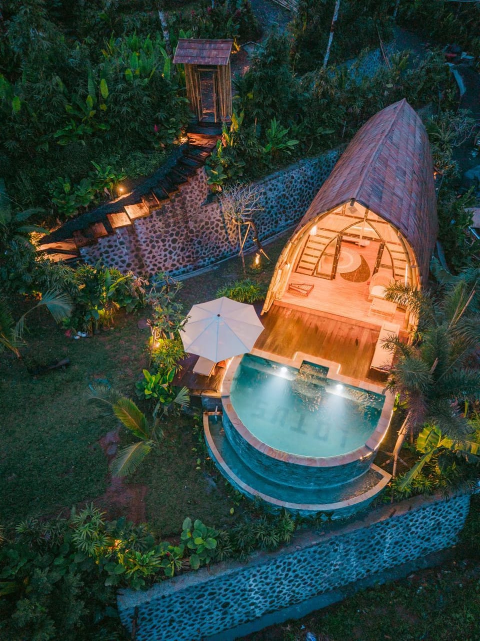 Property building, Natural landscape, Garden view, Garden view, Pool view, Pool view, Swimming pool, Swimming pool