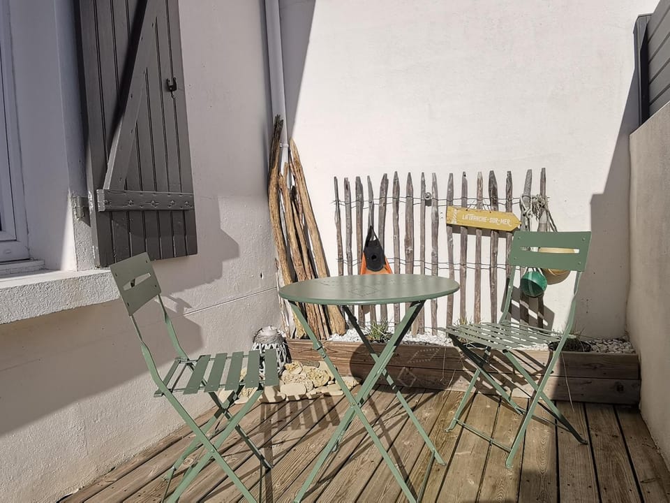 Maison rénovée proche plage et centre, animaux admis House in La Tranche-sur-Mer