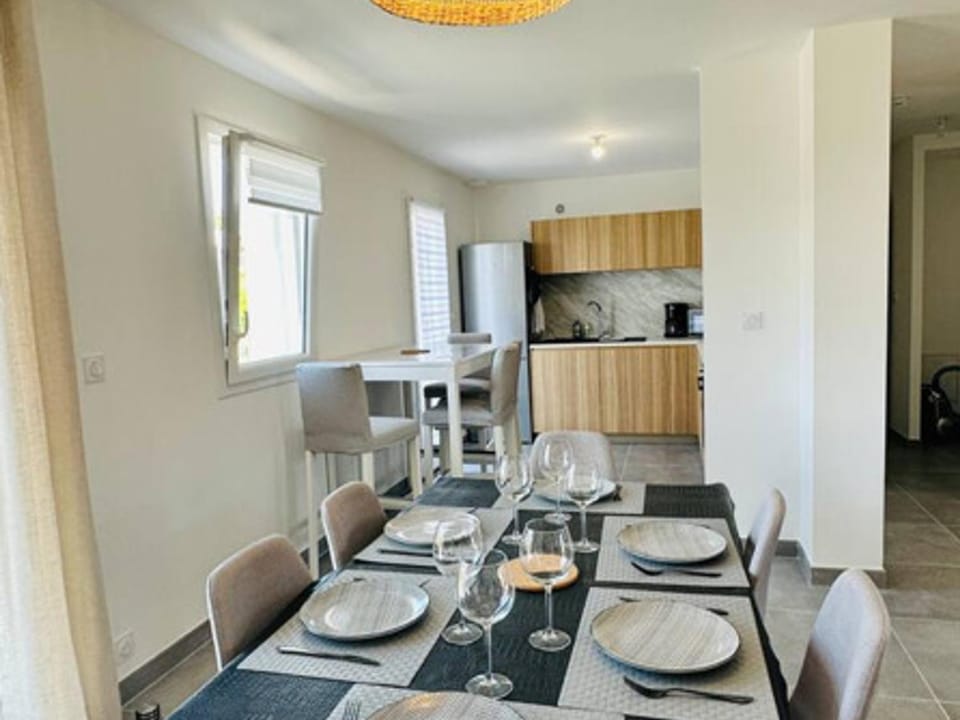 Maison neuve 6 pers, proche plage, animaux admis, Wi-Fi - FR-1-418-272 House in Brittany