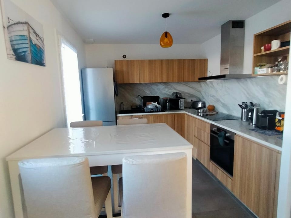 Maison neuve 6 pers, proche plage, animaux admis, Wi-Fi - FR-1-418-272 House in Brittany
