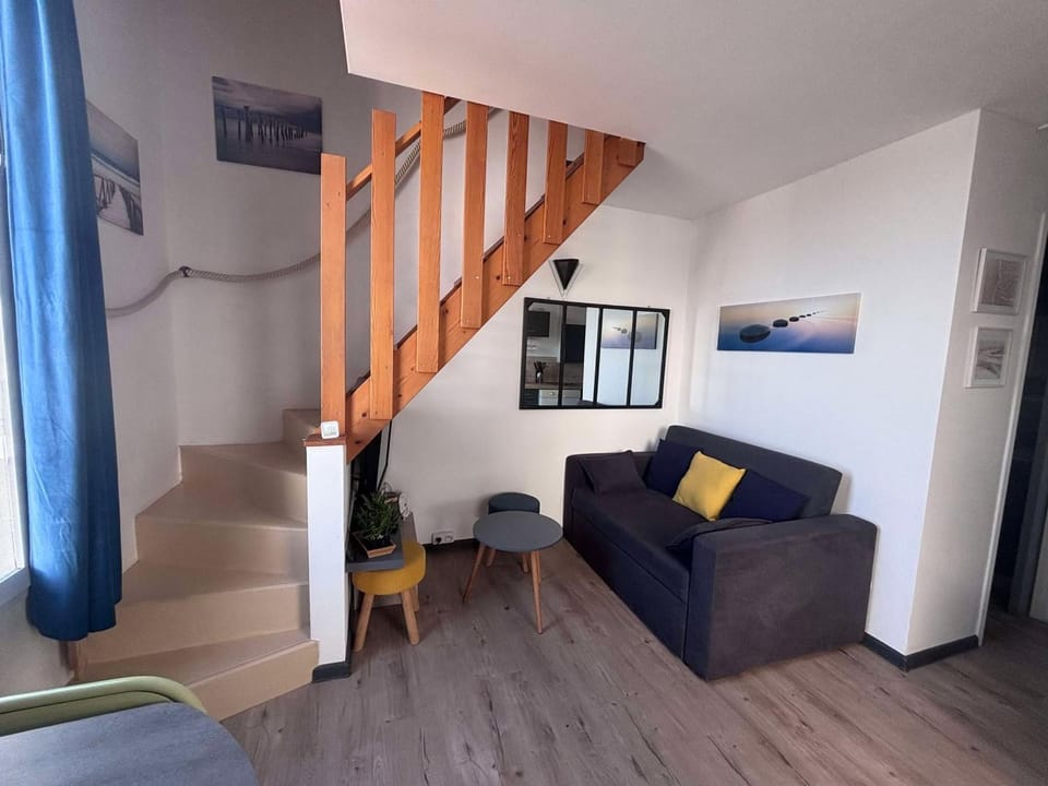 Appartement cosy à 200m de la Plage avec Animaux & Parking - FR-1-194-347 House in La Tranche-sur-Mer