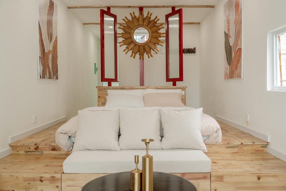 Homestay CHẤT - Old Quarter,Free Laundry Apartment in Hanoi