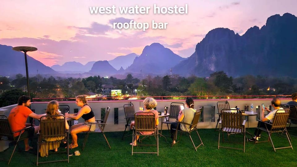 Restaurant/places to eat, Natural landscape, Mountain view