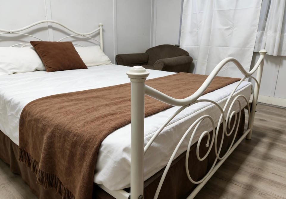 Central Burwood quiet share stay Vacation rental in Sydney