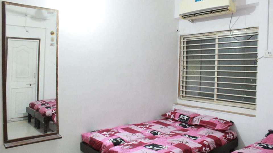 Zenaura mansio Hostel in Ahmedabad