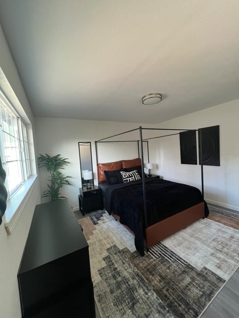 Spacious 2BR and 2 Bath Home Apartment in Vallejo