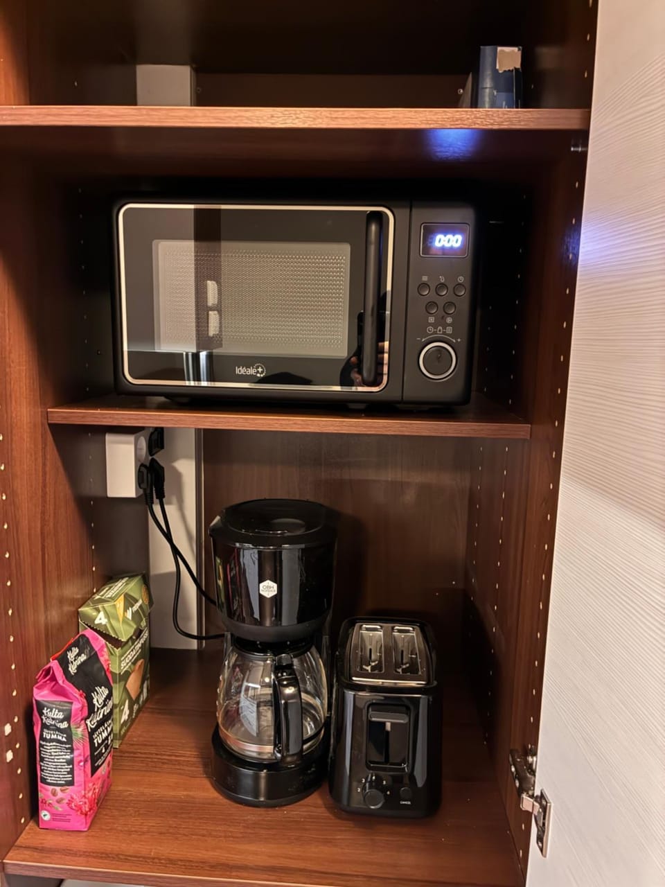 Coffee/tea facilities