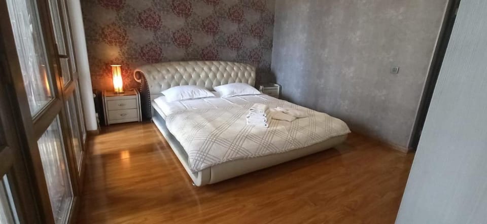 2ком в центре города ЦУМ Apartment in Almaty Region, Kazakhstan