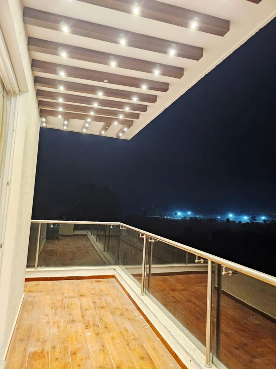 Prabha Sukoon - Luxury 3BHK in Golf City Apartment in Lucknow