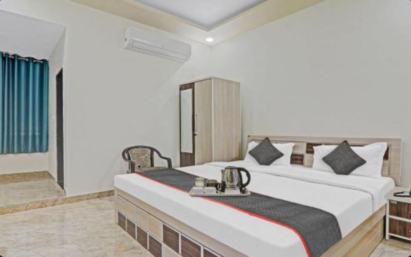 RROOMS Elite Hotel P S Palace Hotel in Lucknow