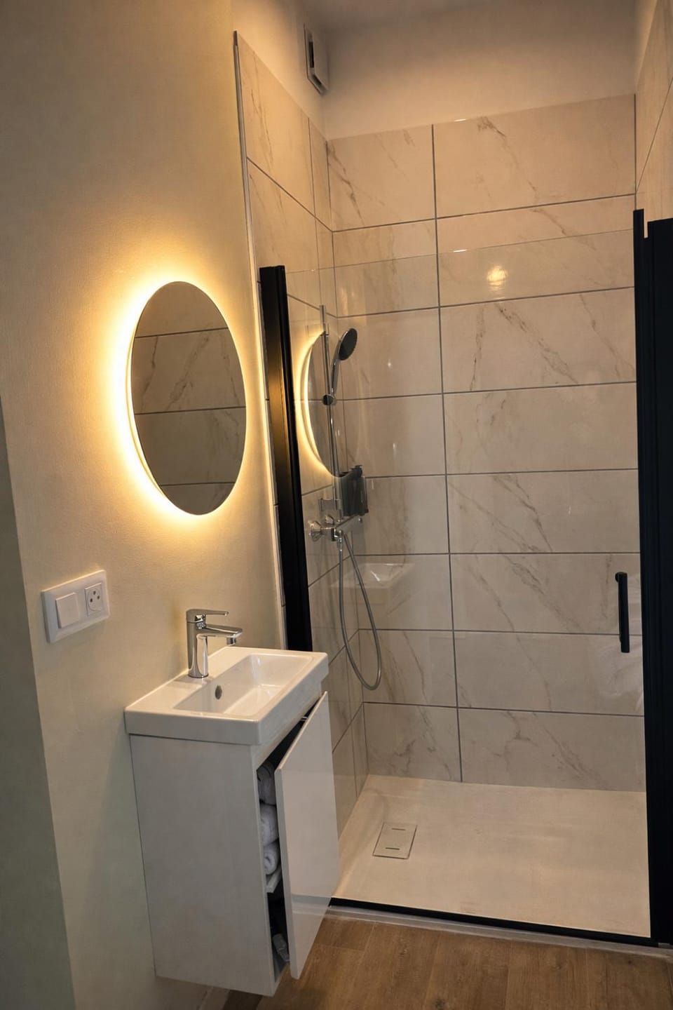 Shower, Bathroom