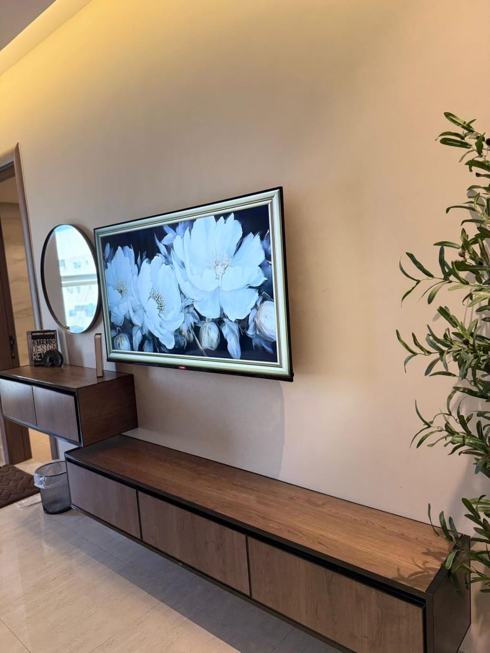 Communal lounge/ TV room