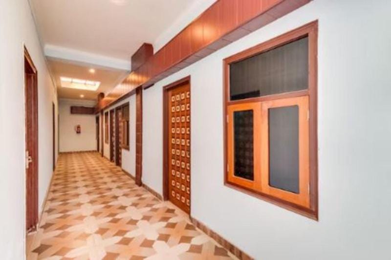 RROOMS Eco Hotel The Velvet Hotel in Lucknow