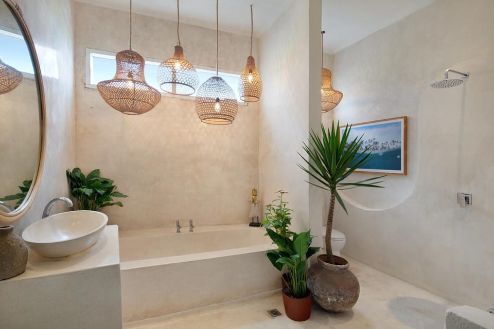 Bathroom, Bath
