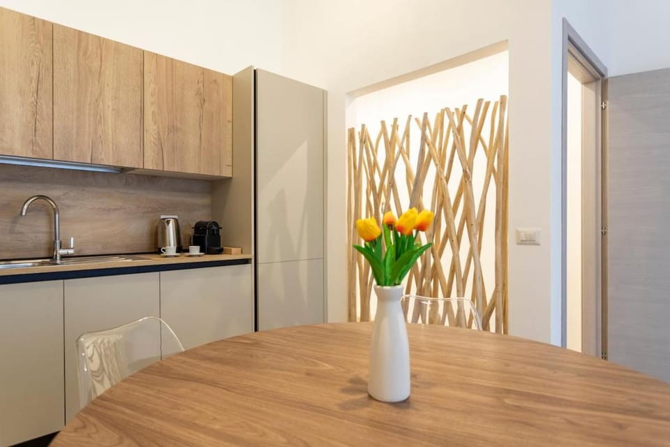 Kitchen or kitchenette, kitchen