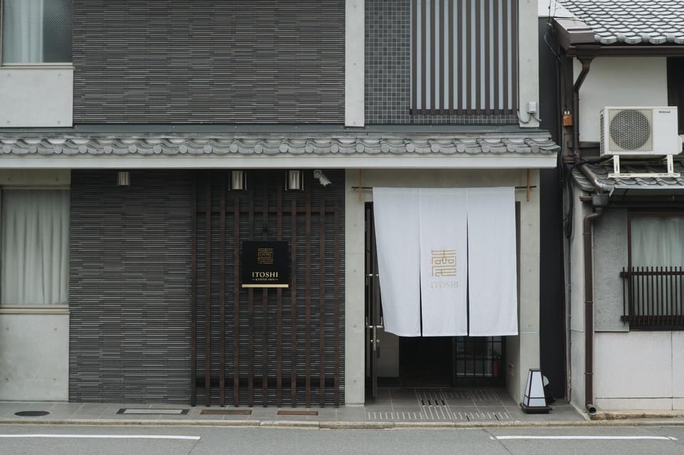 Property building, Day