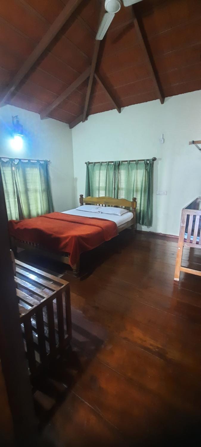 Roshan Homestay Vacation rental in Madikeri