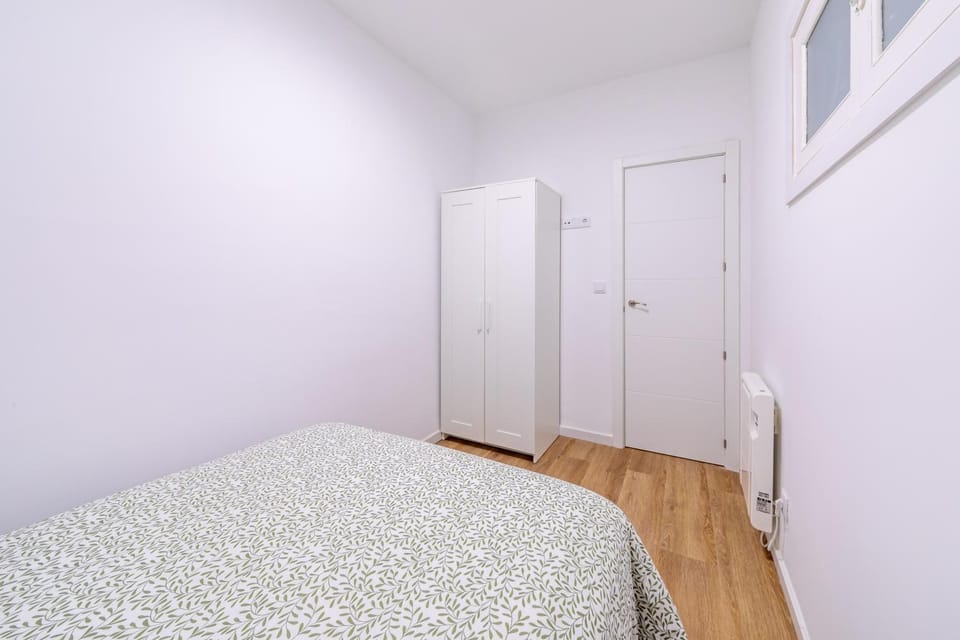 Bed, Bedroom, wardrobe