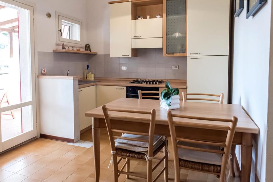 M332 - Marcelli, trilocale con terrazzo vicino al mare Apartment in Marcelli