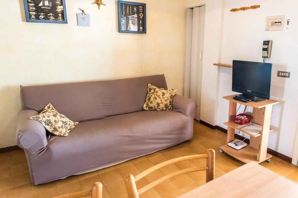 M332 - Marcelli, trilocale con terrazzo vicino al mare Apartment in Marcelli