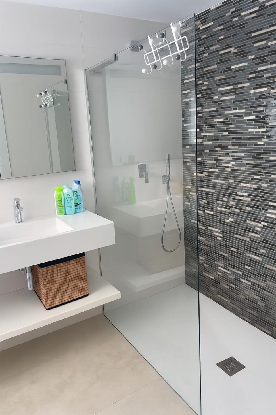 Shower, Bathroom