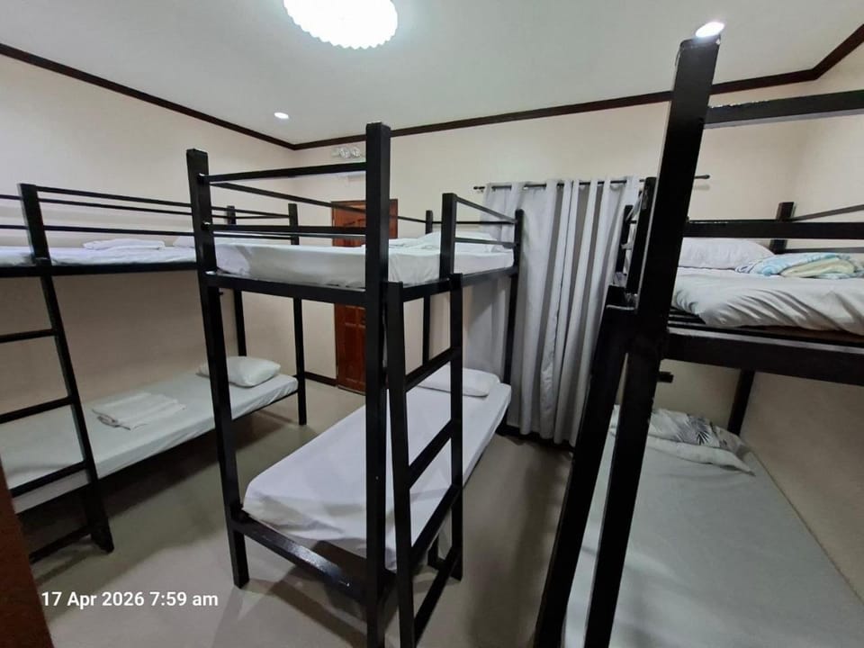 3A&J Guest House Hostel in Central Visayas