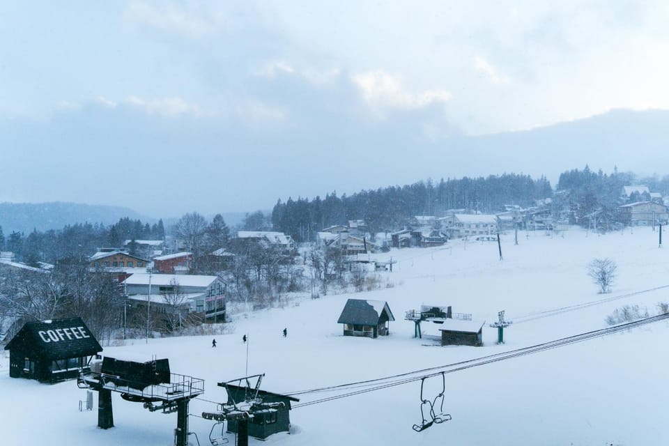 Winter, Skiing