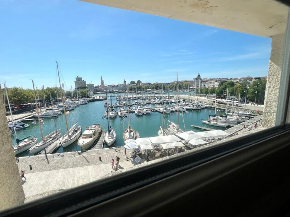 Magnifique Appartement avec Vue sur le Vieux-Port et Terrasse Privée sans vis-à-vis Apartment in La Rochelle
