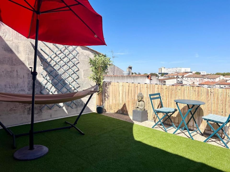 Magnifique Appartement avec Vue sur le Vieux-Port et Terrasse Privée sans vis-à-vis Apartment in La Rochelle