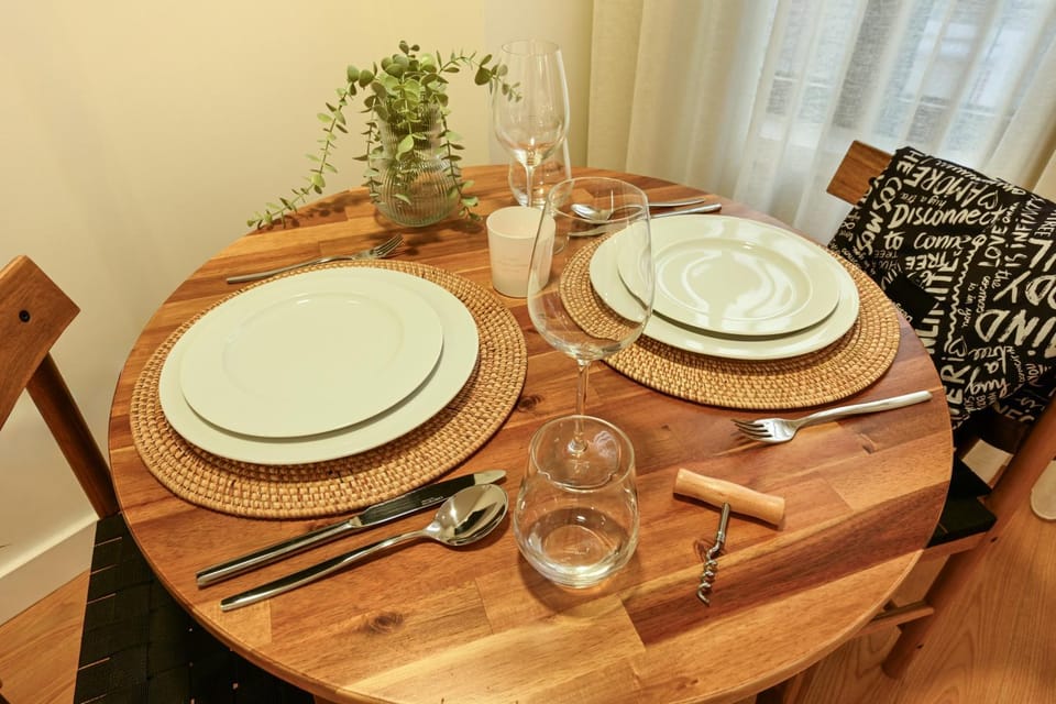 Food and drinks, Dining area, Food