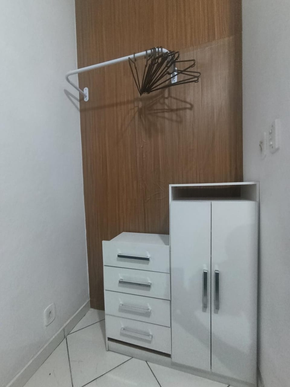 Simple studio 10 min to the beach, bus station and train station Apartment in Vila Velha