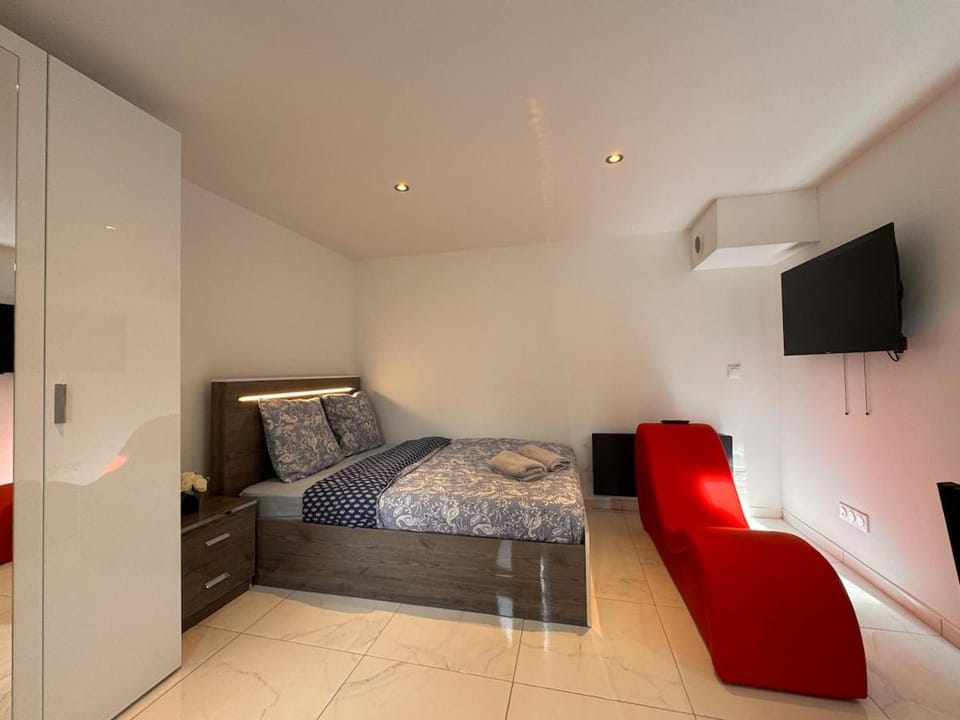 The Magitot Chic - 2 People studio Apartment in Fontainebleau