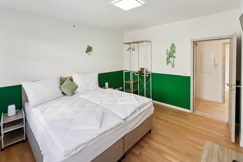 Bed, Bedroom, wardrobe