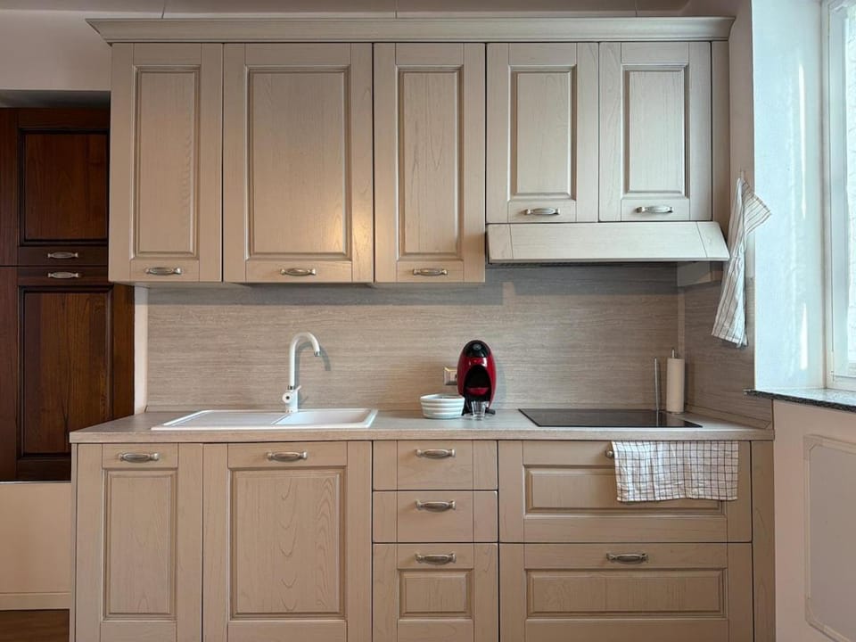Casa lungo lago - Martinica Lake Apartment in Province of Lecco