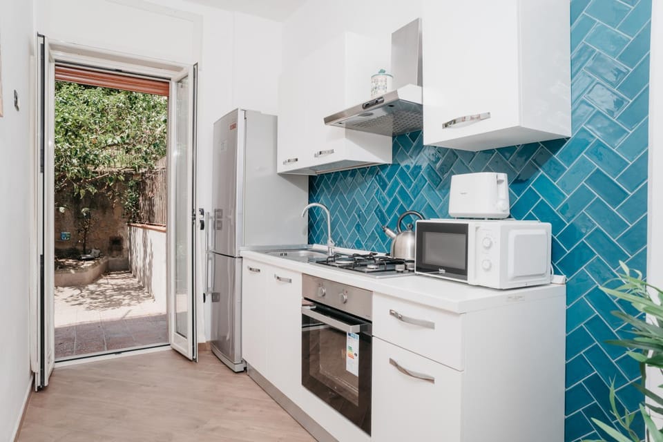 Balcony/Terrace, kitchen