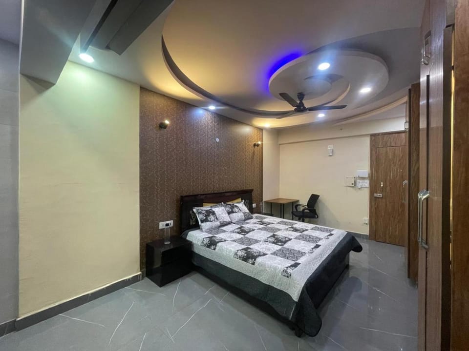 Lux Studioz Apartment in Delhi