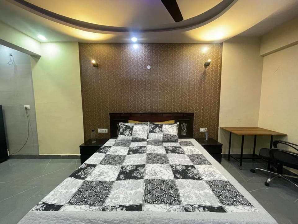Lux Studioz Apartment in Delhi